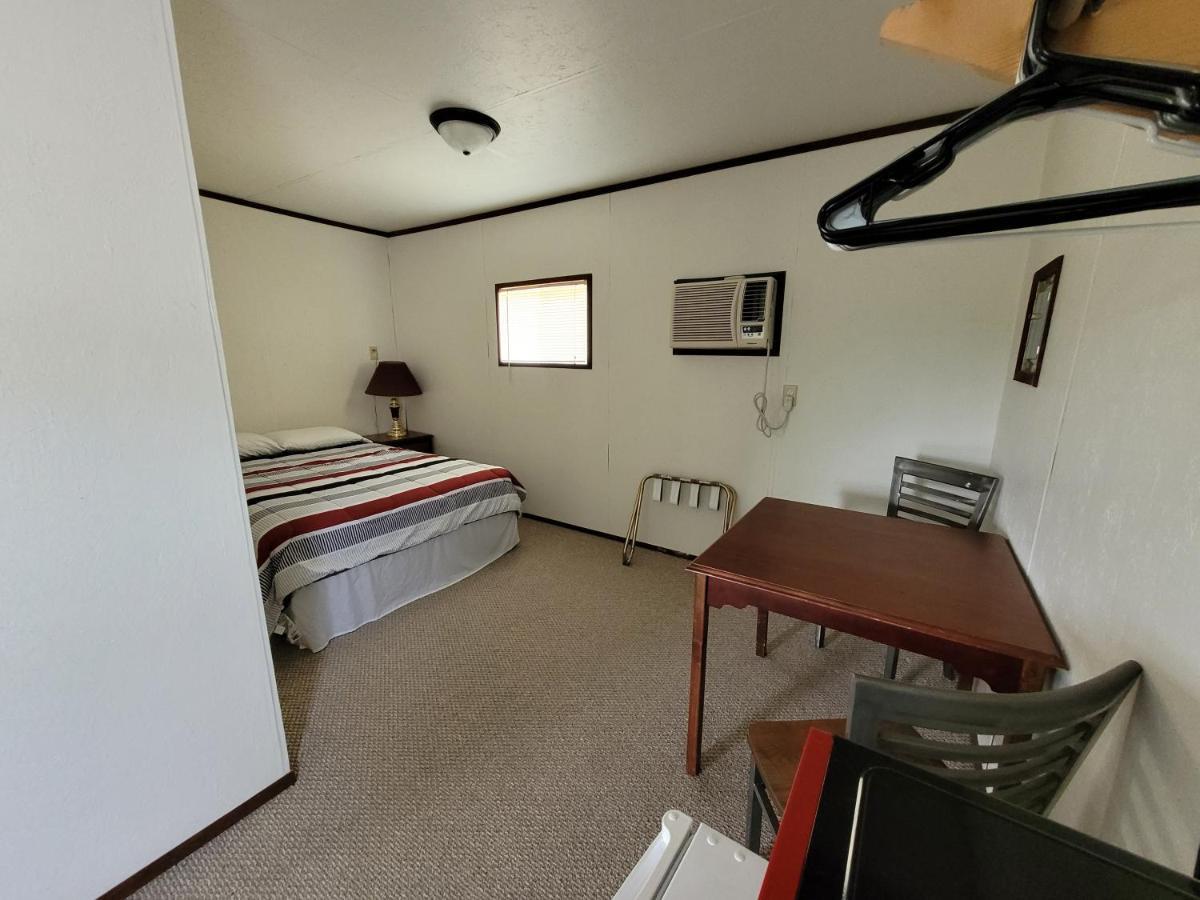 Eagles Landing Campground สเตอร์จิส ภายนอก รูปภาพ